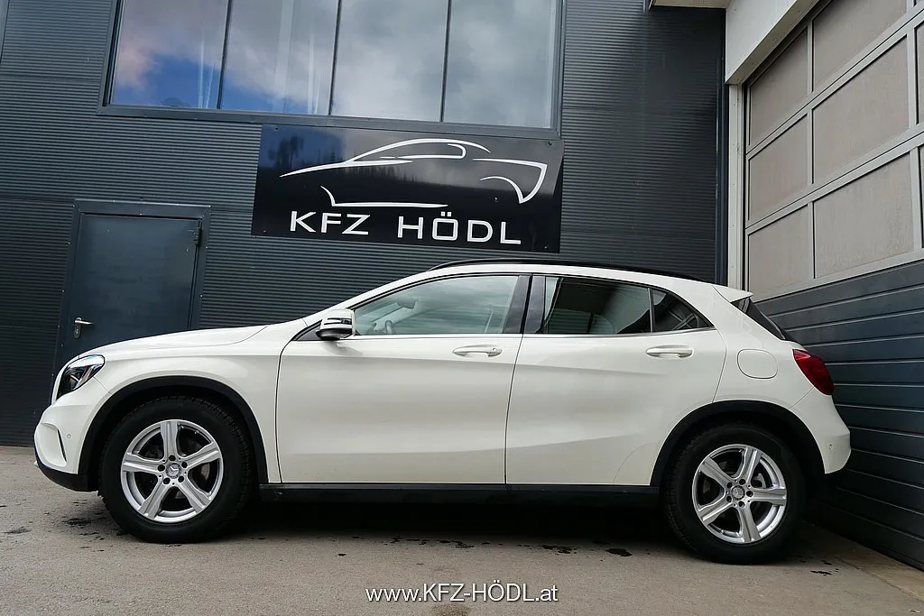 Mercedes-Benz GLA 200 CDI 4MATIC Aut. Image 6