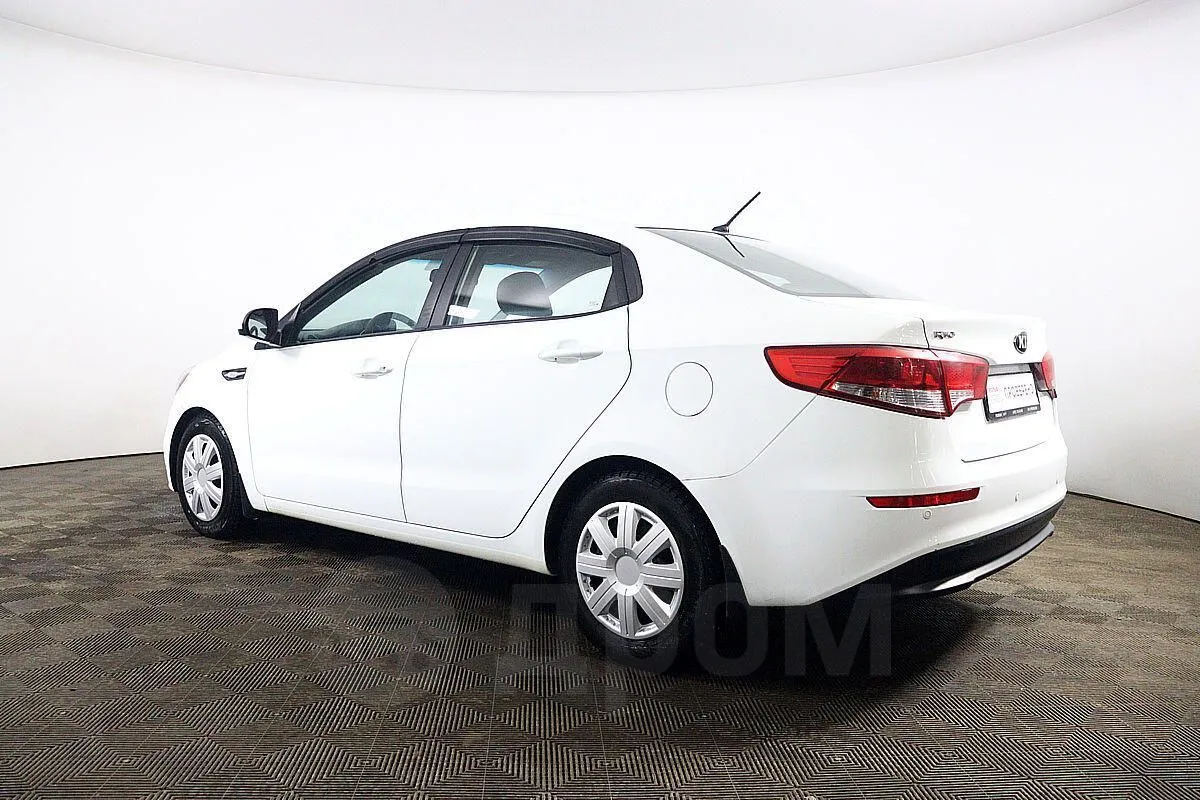 Kia Rio Image 7